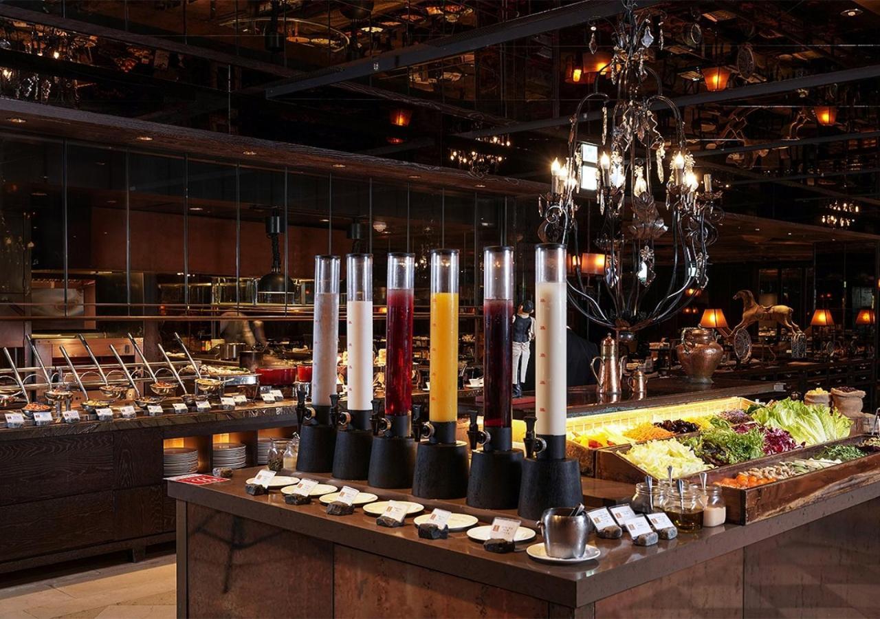 Palais De Chine Hotel Тайбэй Экстерьер фото A juice bar
